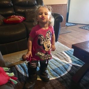 Meet your Posher, Angie